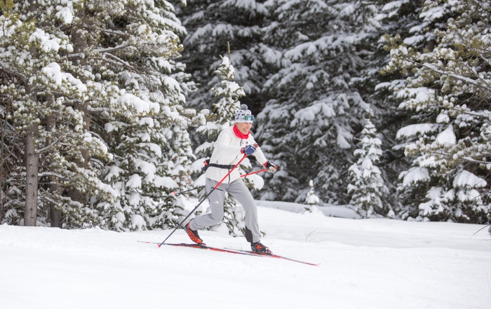 Emily Lovett cross country skis