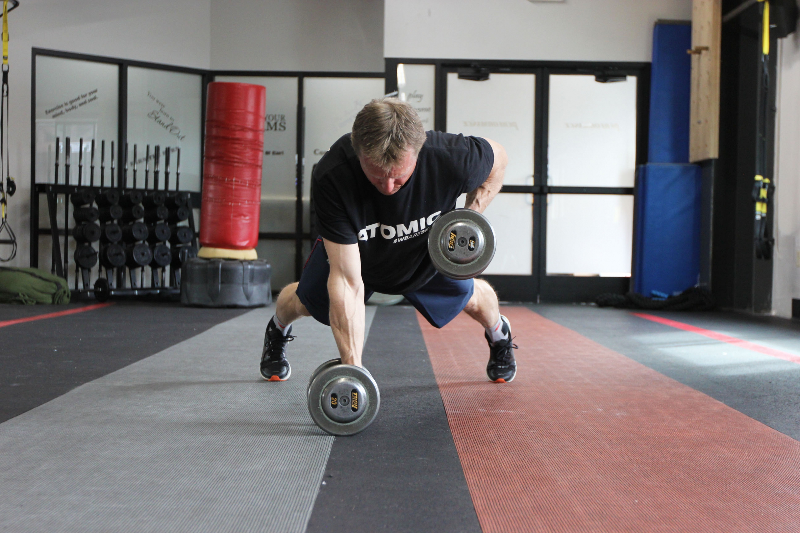 Former World Cup alpine racer Daron Rahlves performs the renegade row exercise from PSIA-AASI's Fitness for Skiing and Snowboarding guide.