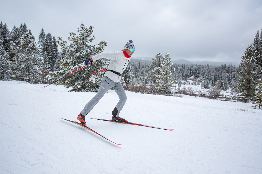 Emily Lovett cross country skiing